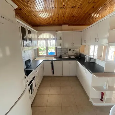 Hοme4u Holiday home Nea Kallikrateia