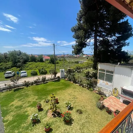 Hοme4u Holiday home *