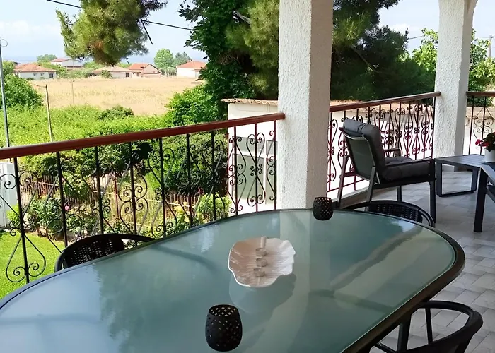 Hοme4u Vakantiehuis Nea Kallikrateia